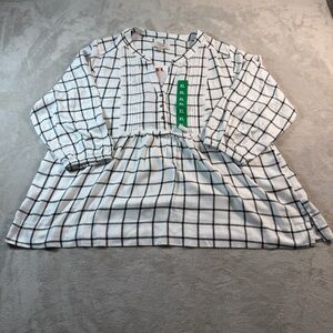 Wrangler White and Black Windowpane Button-Up Shirt